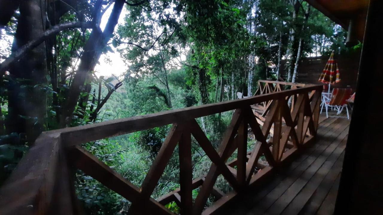 Cabanas Portal Del Rio Villarrica Exterior photo